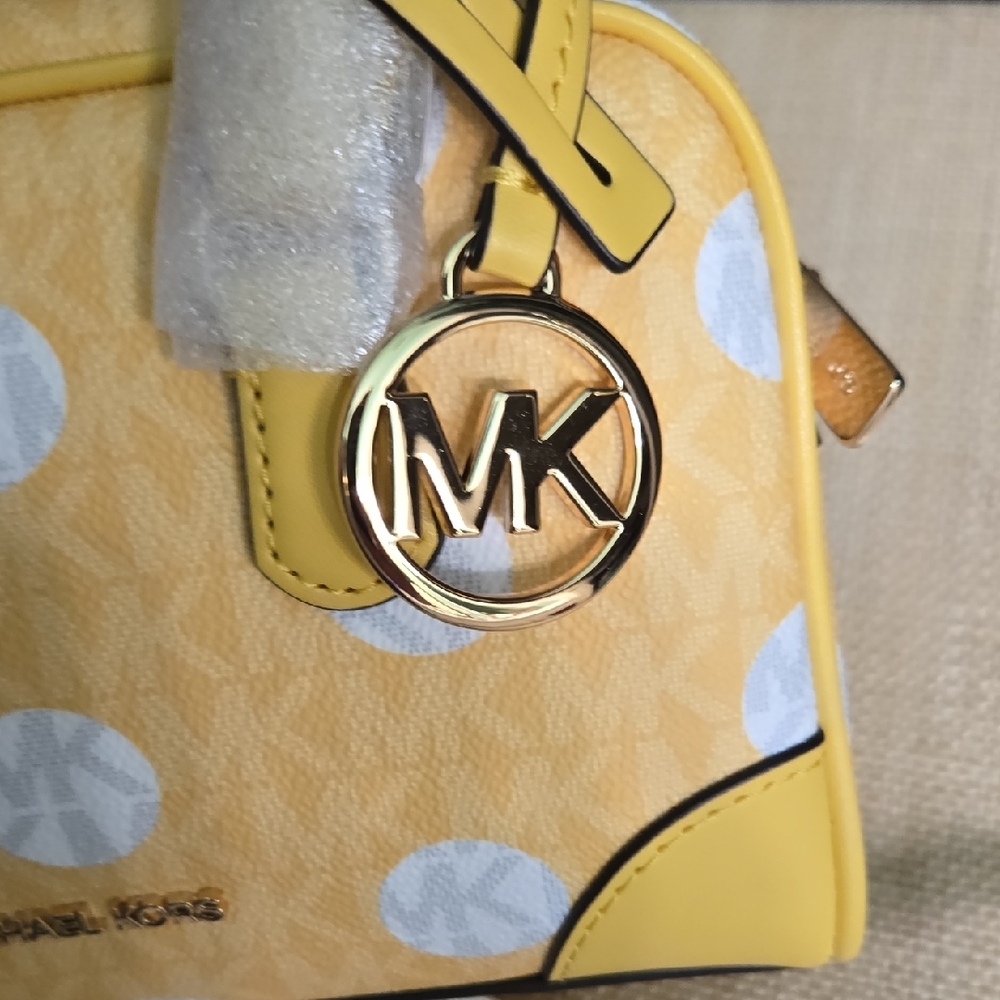 Michael Kors Yellow and White Satchel with Leather Trim - Picture 9 of 9